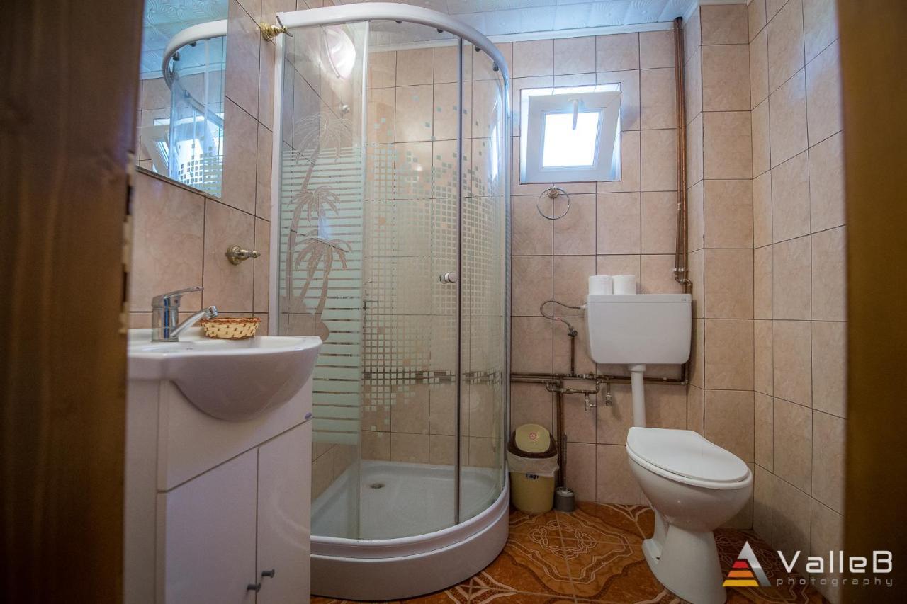 Cabana Ghetari Extérieur photo